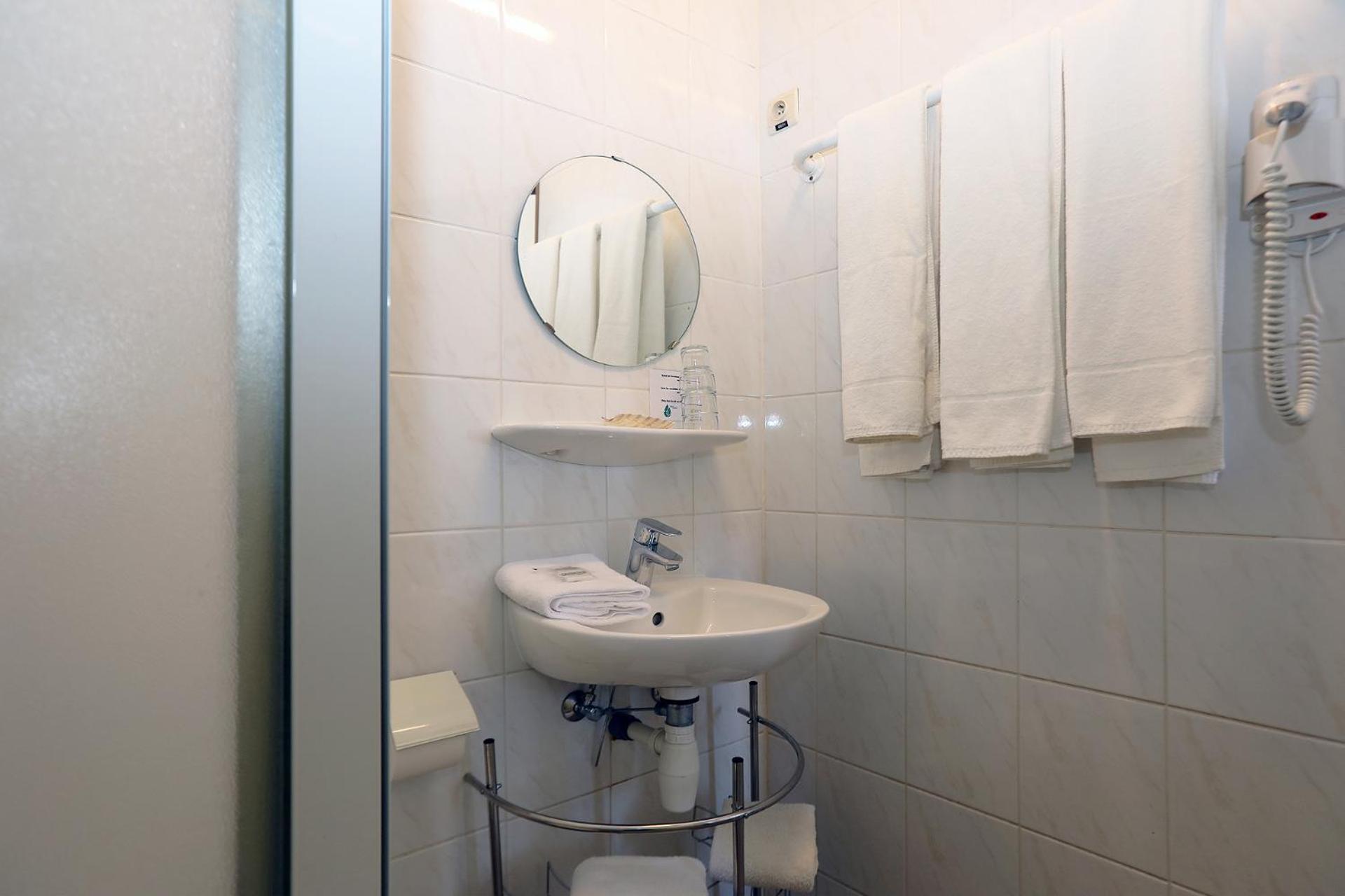 דה פאן Hotel Cecil חדר תמונה