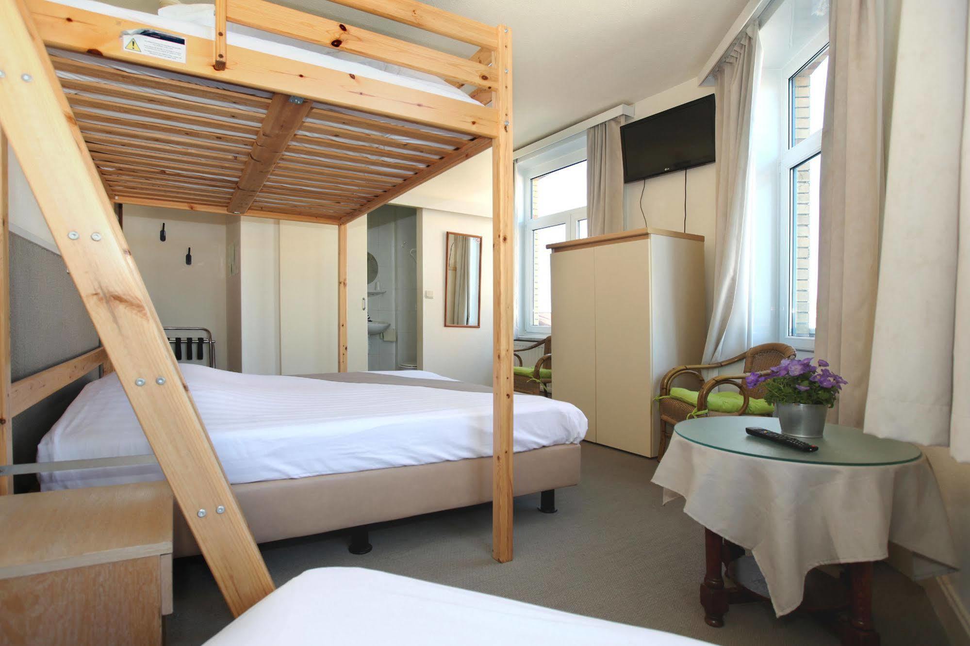 דה פאן Hotel Cecil מראה חיצוני תמונה