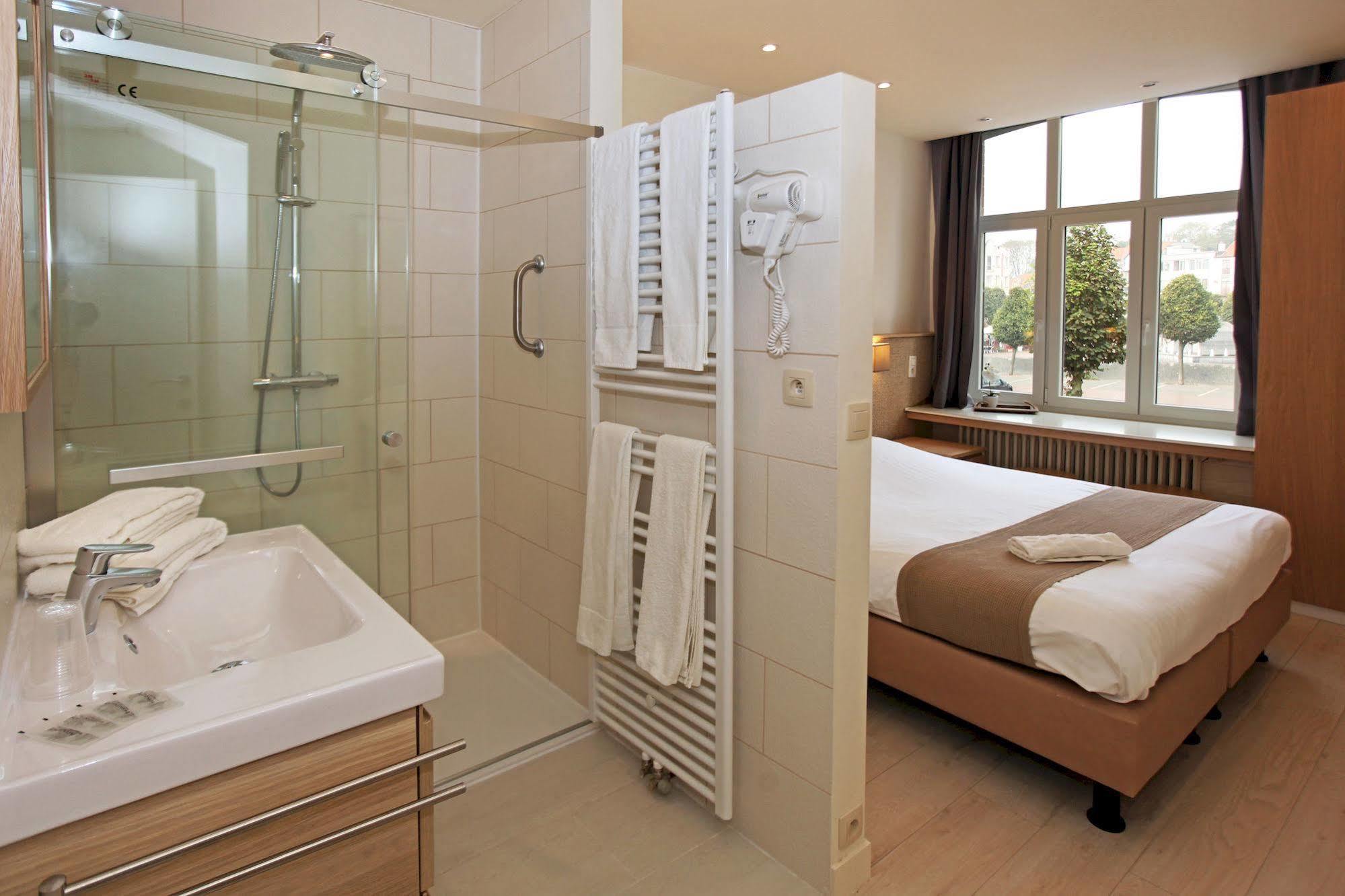 דה פאן Hotel Cecil מראה חיצוני תמונה